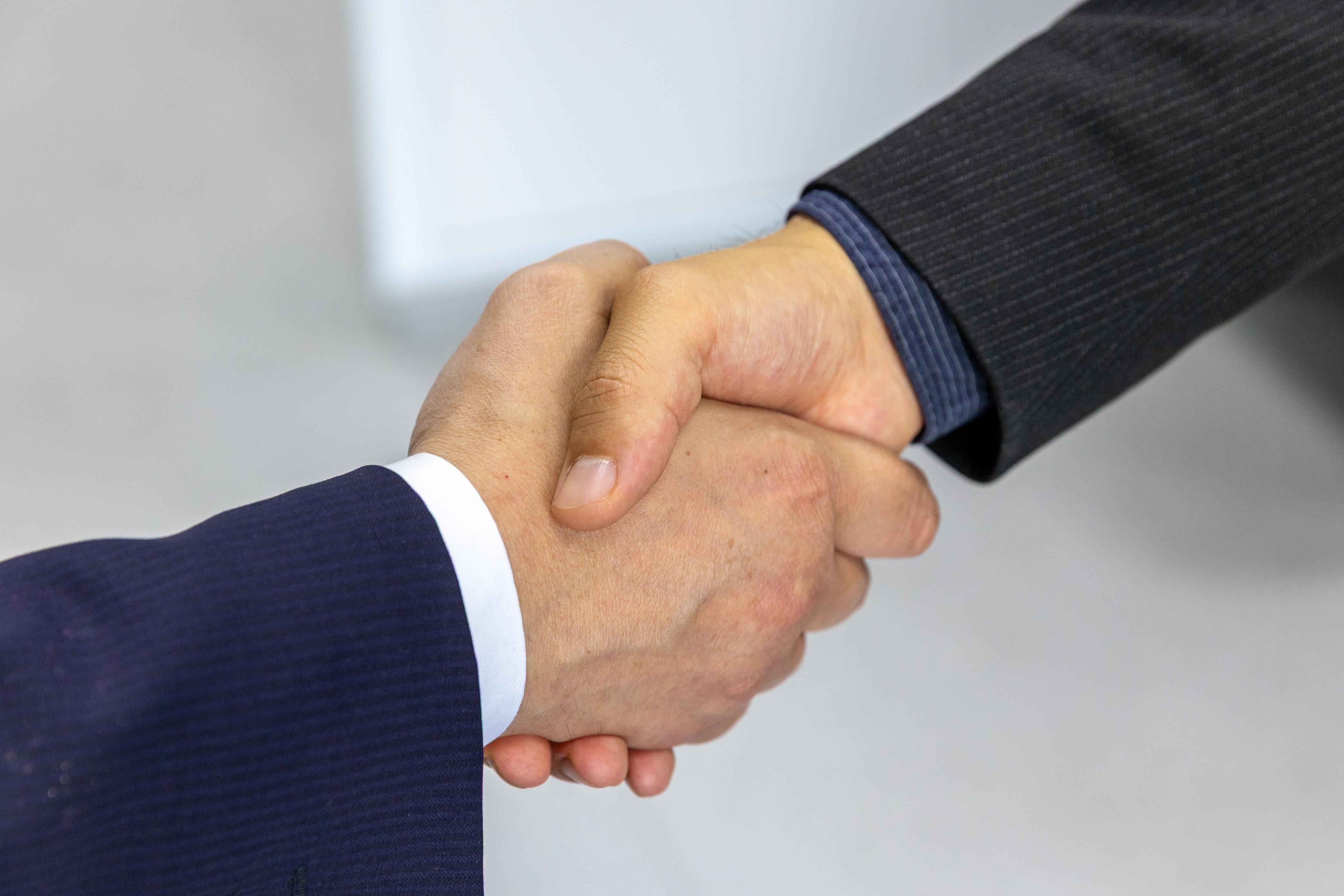 Choose a Recruiting Partner: 7 Questions to Ask